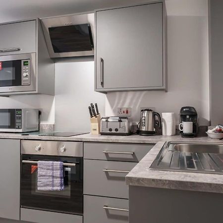 Lovely 1 Bed Apartment In Liverpool Centre Exterior foto