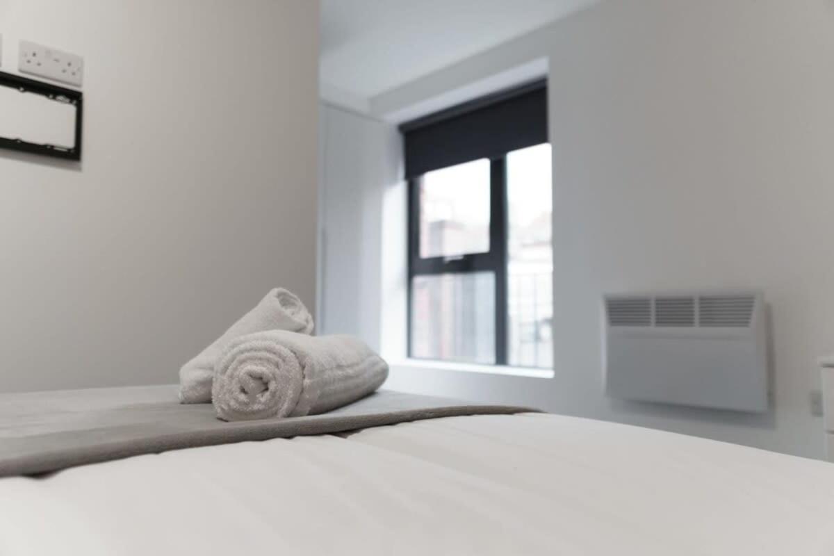 Lovely 1 Bed Apartment In Liverpool Centre Exterior foto